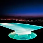 Stunning In Holiday home